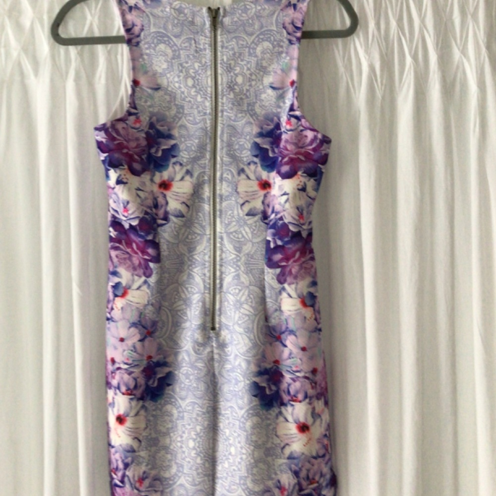 Spring/Summer dress - Picture 2 of 6